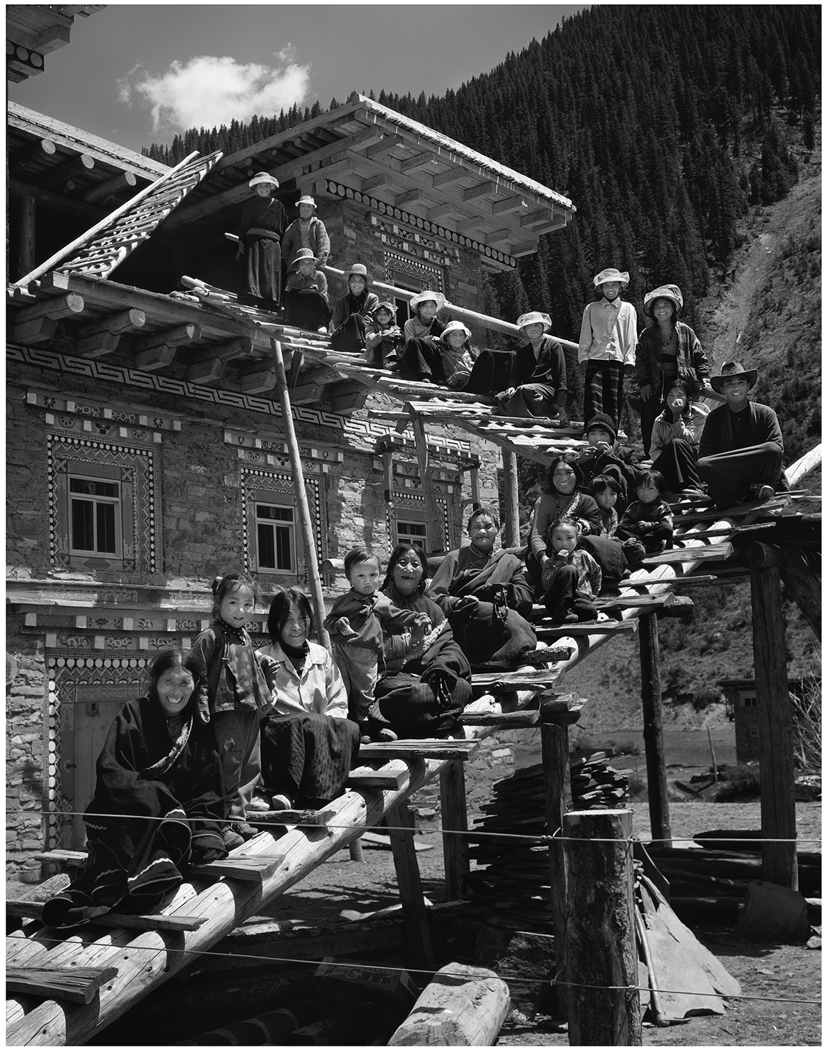 12、藏族人物系列之十二   20075 摄于四川阿坝      冯凯文摄影.jpg